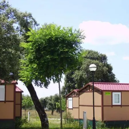 Camping Bungalow Park Sierra De La Culebra Figueruela de Arriba